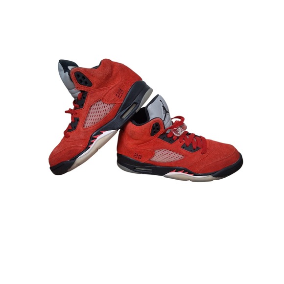 Air Jordan 5 Retro Red suede Raging Bull Mens Youth Size 6Y Streetwear 
Sneakers main image 6